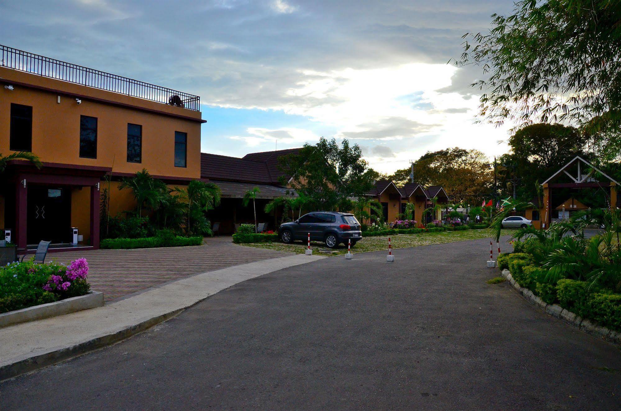 Donway, A Jamaican Style Village Μοντέγκο Μπέυ Εξωτερικό φωτογραφία